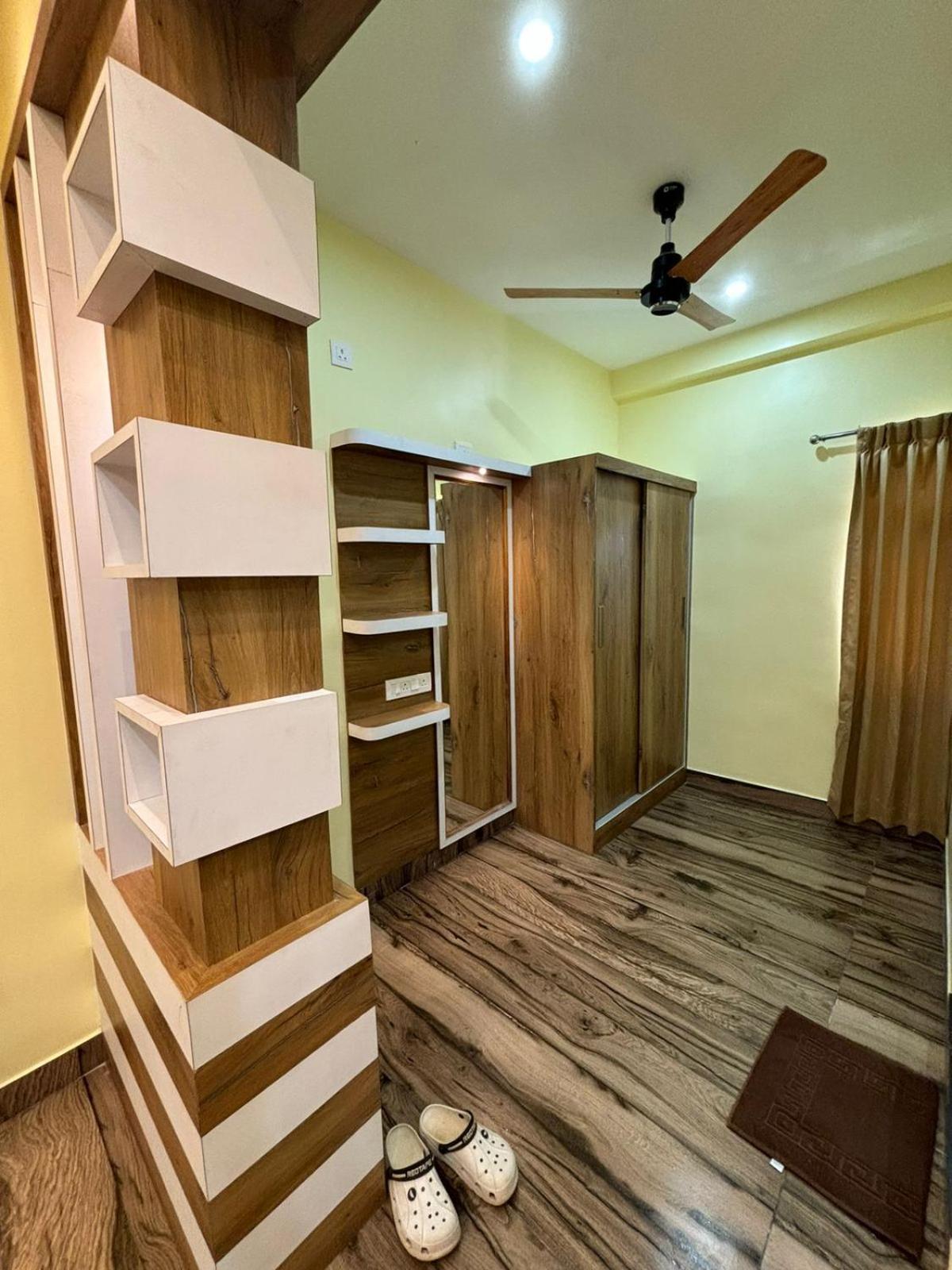 Forest Transit Hotel Коимбаторе Екстериор снимка